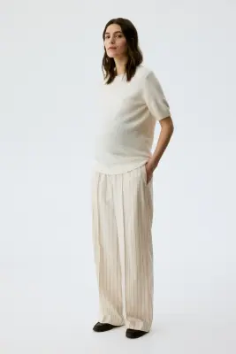 MAMA Pantalon large avec plis Before & After - Crème/rayé — photo 1