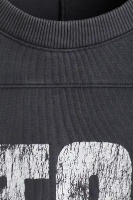 T-shirt cropped Oversized Fit - Gris foncé/SFCA — photo 1