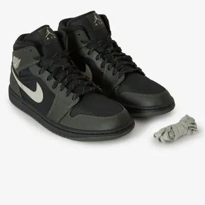 AIR JORDAN 1 MID UTILITY — photo 5