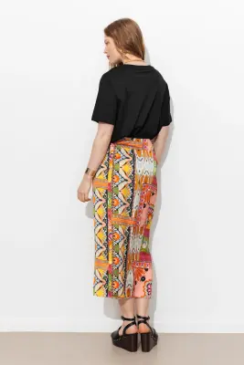 Jupe midi en satin imprimé — photo 4