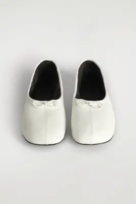 BALLERINES PLATES CUIR - BLANC — photo 2