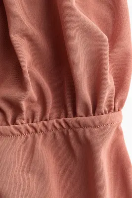Top dos nu avec panneau drapé - Rose ancien — photo 5