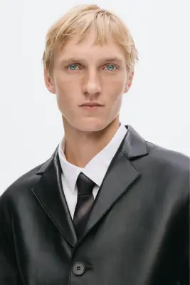 Veste à fermeture droite Regular Fit en cuir - Noir — photo 2