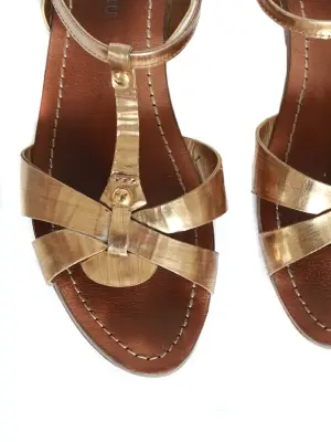 Sandales plates bride cheville en cuir doré Prix boutique 550€ NEUVES Taille 36 — photo 5