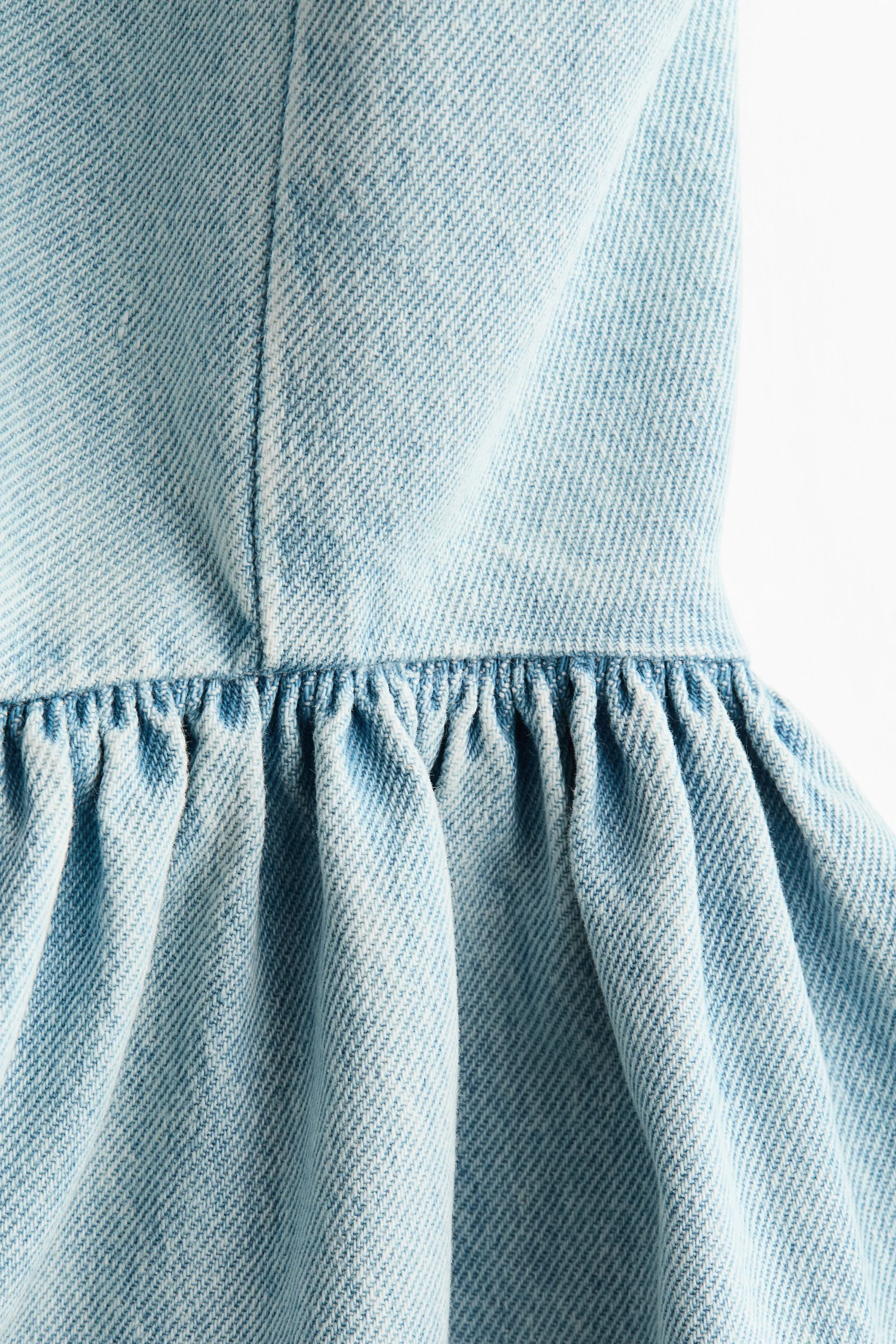 Robe en denim avec jupe évasée - Bleu denim clair