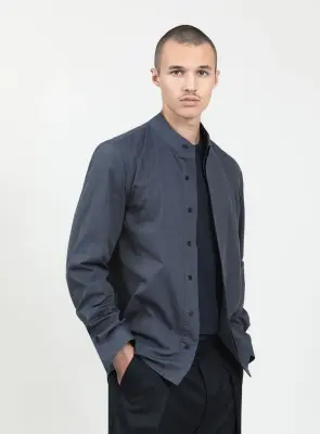 Origami Collar Shirt in Slate End-on-End