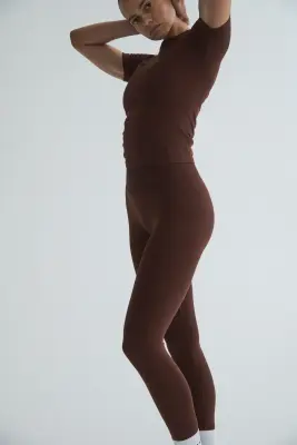 Seamless Slim Fit Sports T-shirt with DryMove™ - Marron — photo 4