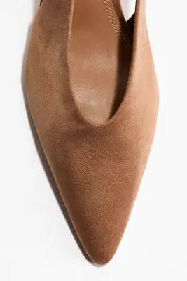 Escarpins à bride arrière avec talon kitten heel - Beige foncé — photo 2