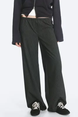 Pantalon de costume à enfiler taille basse - Noir rayé — photo 1