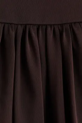 Robe à effet drapé avec col cheminée - Marron foncé — photo 4