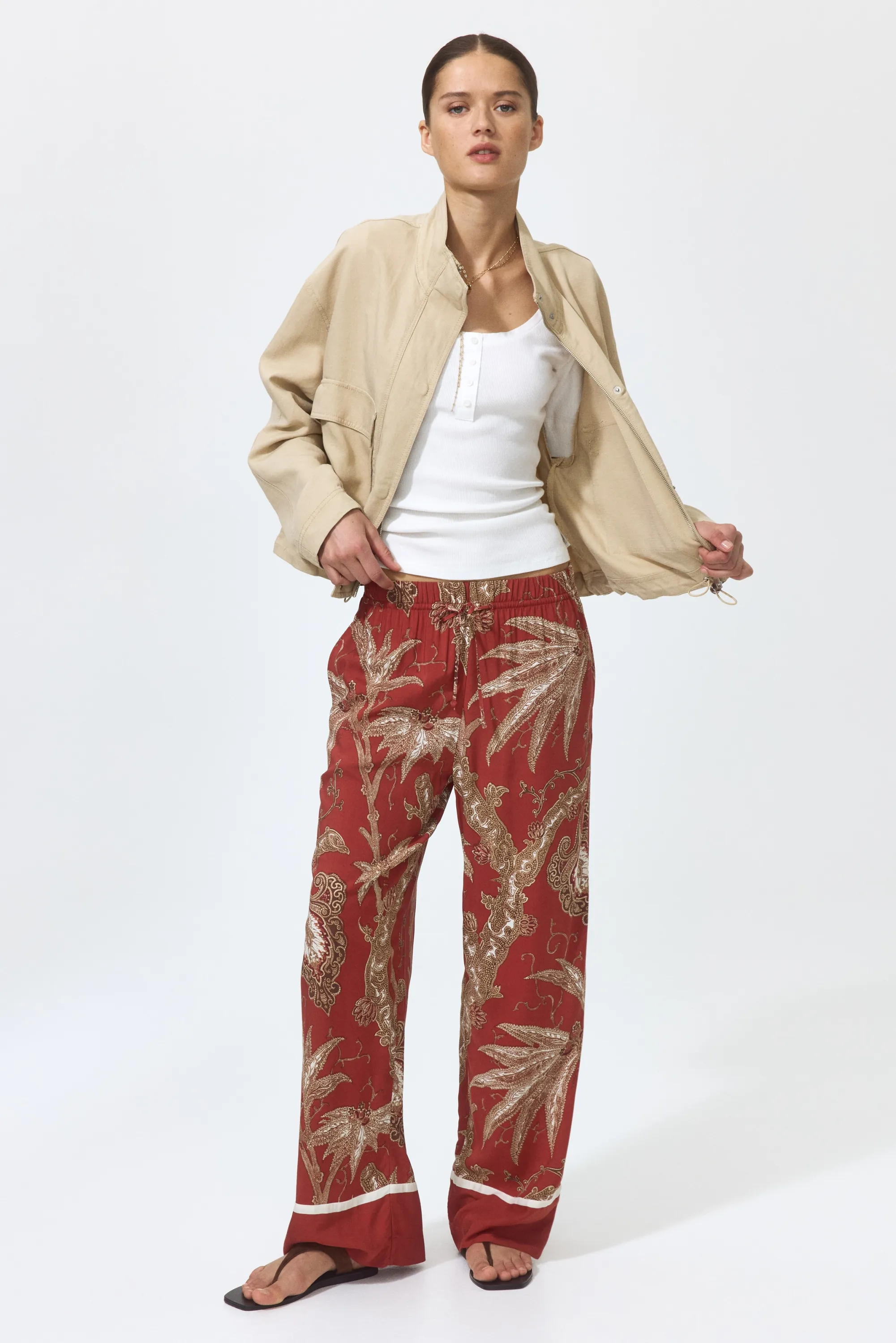 Pantalon large avec taille élastique - Rouge/motif cachemire
