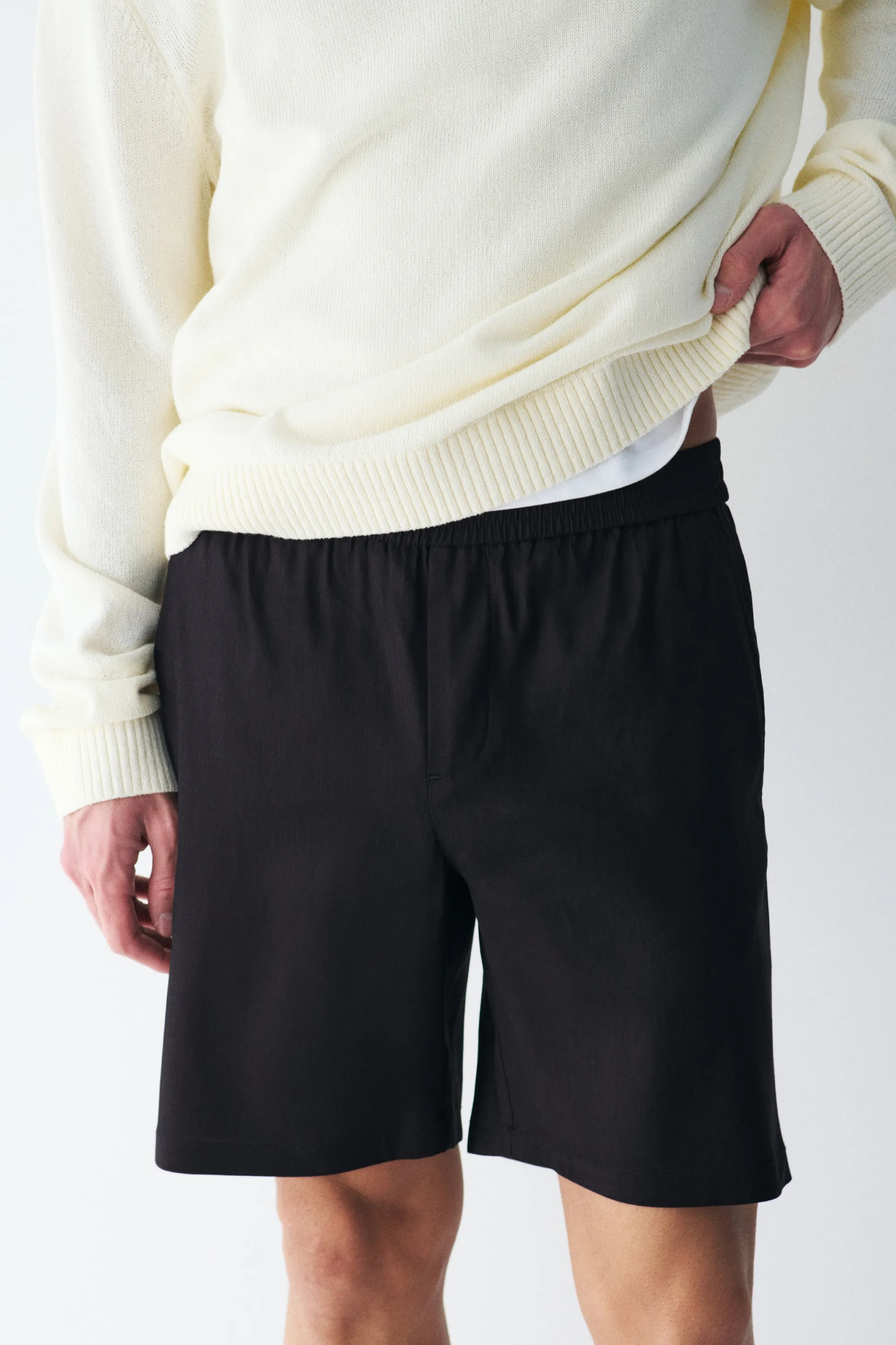 Short Easy-care Relaxed Fit en lin mélangé - Noir
