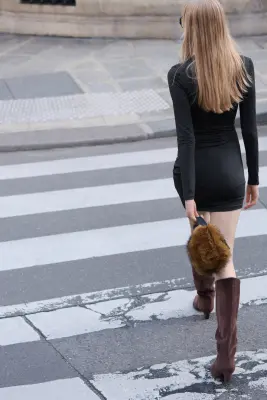 Robe en jersey à effet drapé - Noir — photo 2