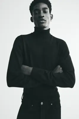Regular Fit Fine-knit polo-neck jumper - Noir — photo 2