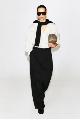 PANTALON DÉCONTRACTÉ LARGE ET FLUIDE - NOIR — photo 1