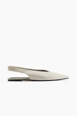 Escarpins en cuir avec bride arrière - Beige clair — photo 1