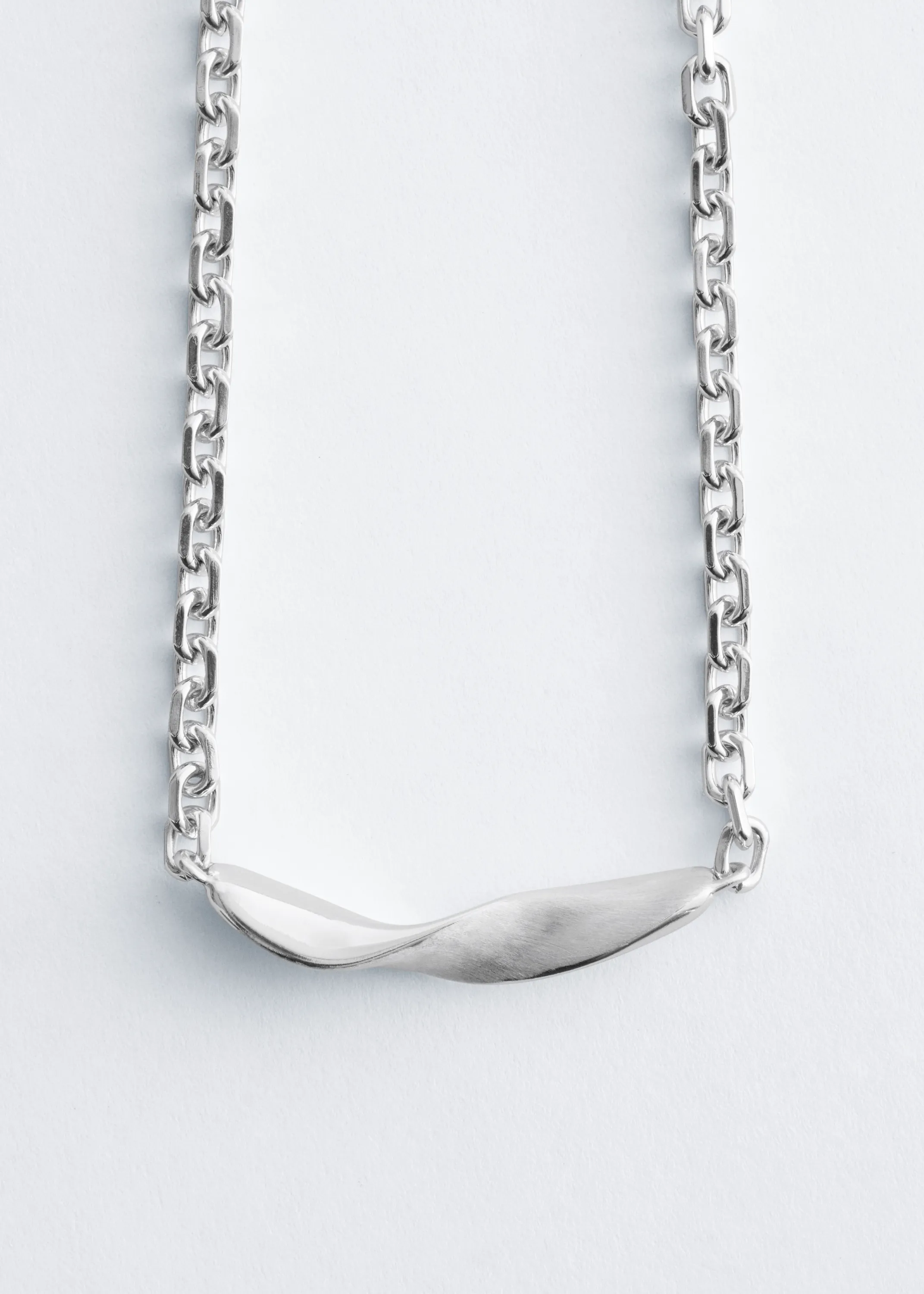 Collier chaîne avec détail torsadé - Argenté