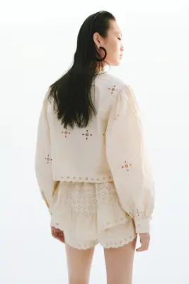 Blouse en coton avec broderie anglaise - Beige clair — photo 4