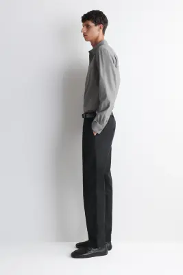 PANTALON DROIT SLIM EN MÉLANGE DE COTON - NOIR — photo 3