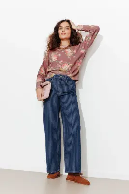 Pull à fleurs Femme — photo 2