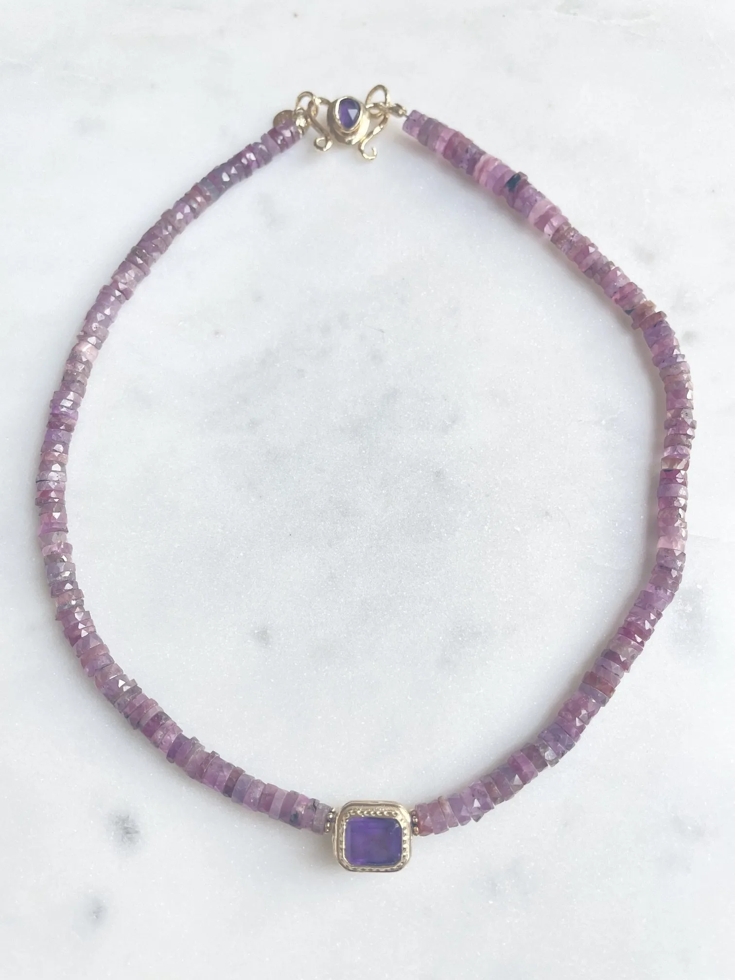 Nouveau ! ROOM SERVICE JEWELRY Collier Barocca Rubis Rose