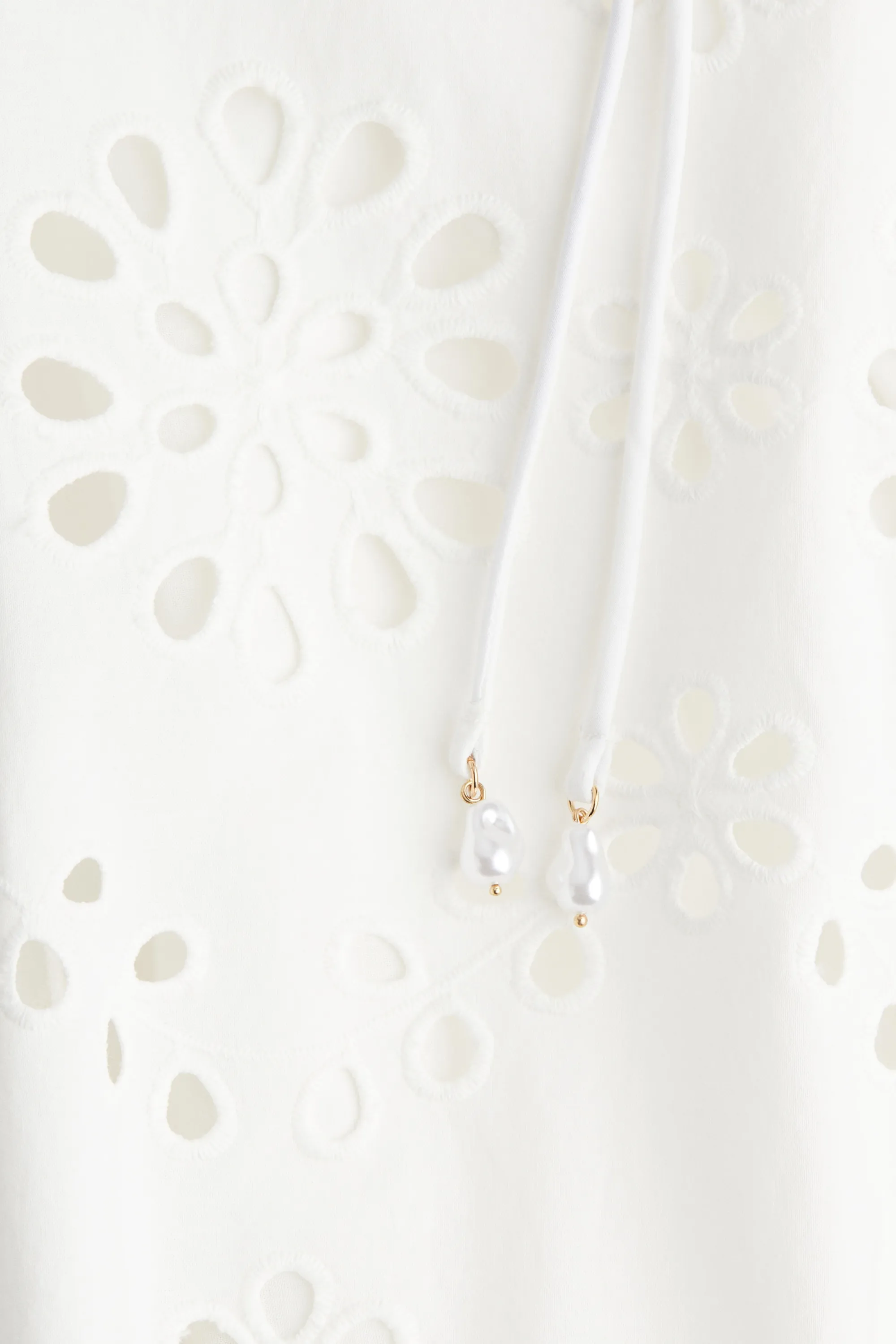 Robe en broderie anglaise avec bretelles à nouer - Blanc