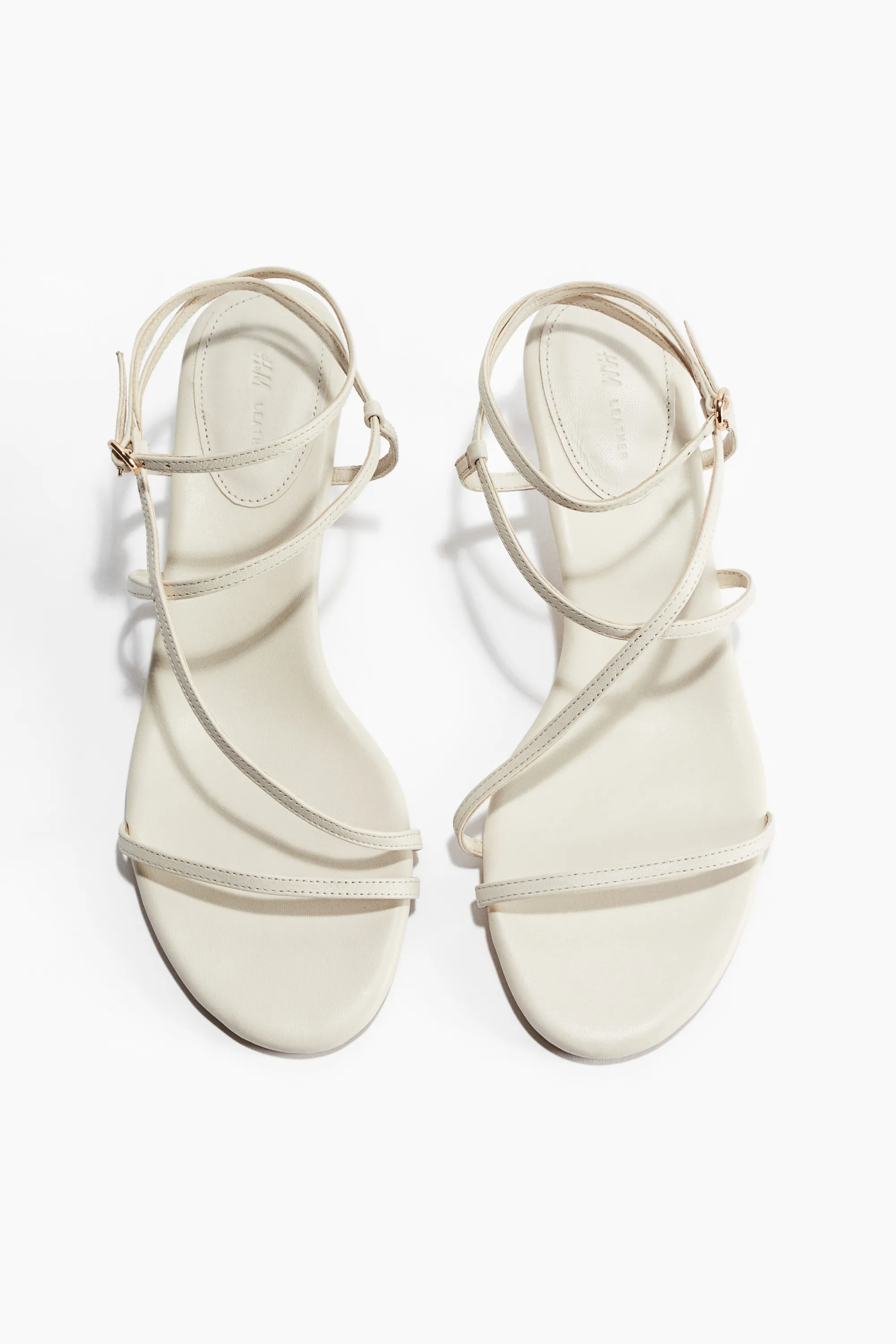 Sandales en cuir avec talon kitten heel - Beige clair
