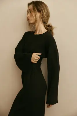 Robe en maille torsadée - Noir — photo 2