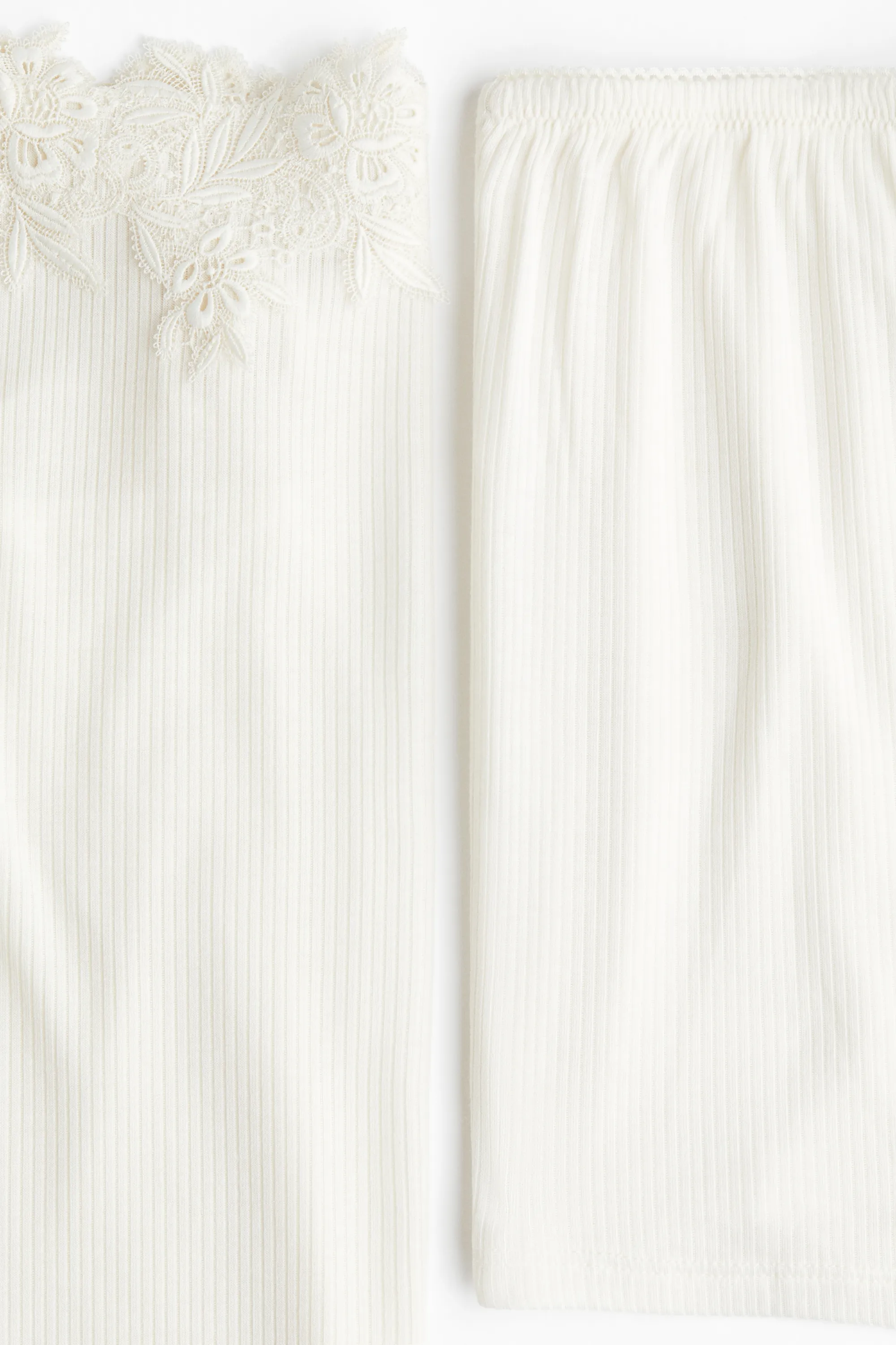 Pyjama avec bretelles à nouer - Crème