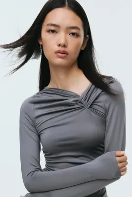 Top avec détail torsadé - Gris — photo 2
