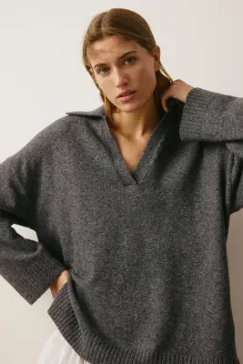 Pull en maille fine avec col - Gris foncé chiné — photo 1