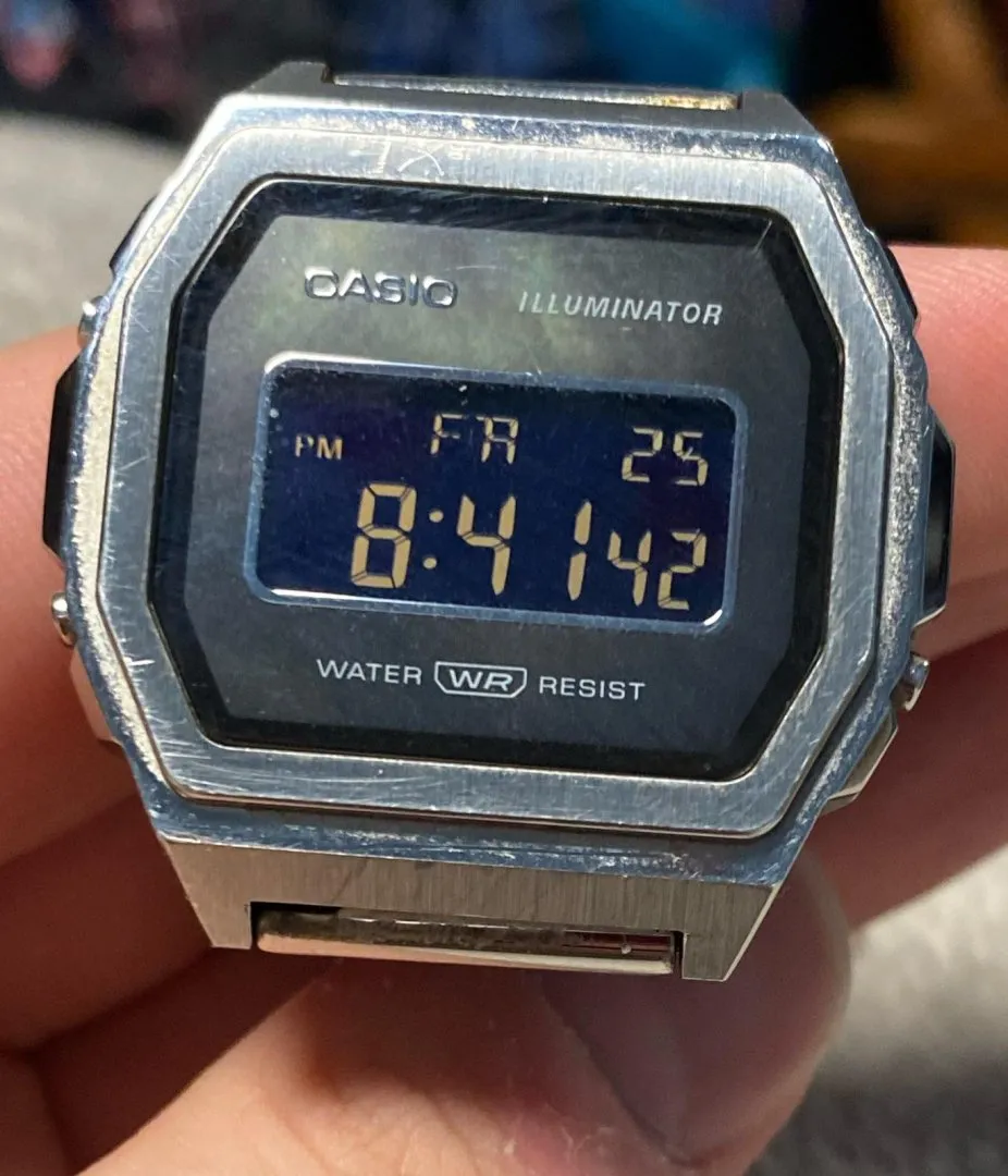 Montre a quartz a1000 3479