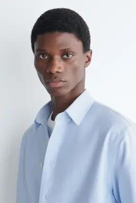 CHEMISE OXFORD EN COTON - BLEU CIEL — photo 2