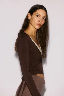 Top de sport croisé en modal - Marron chaud — photo 2