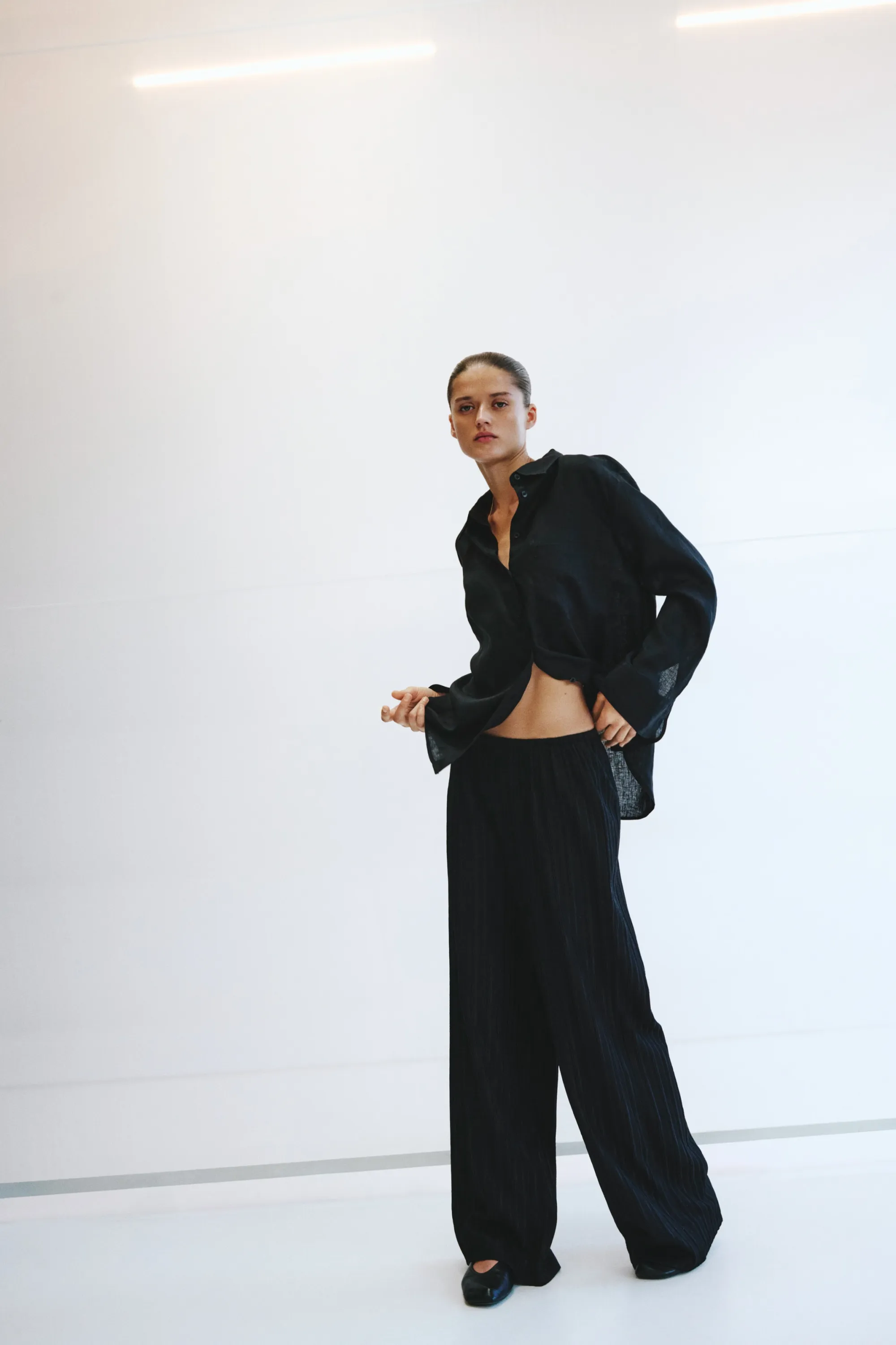 Pantalon froissé avec taille élastique - Noir