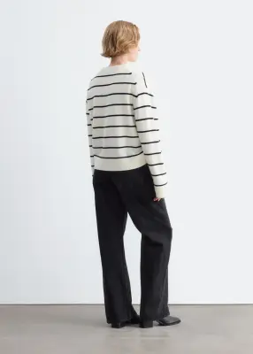 Pull en maille - Rayures blanches et noires — photo 4