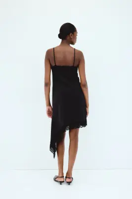 MAMA Robe à bretelles fines avec dentelle - Noir — photo 4
