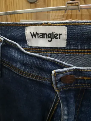 Jean Wrangler bleu — photo 2