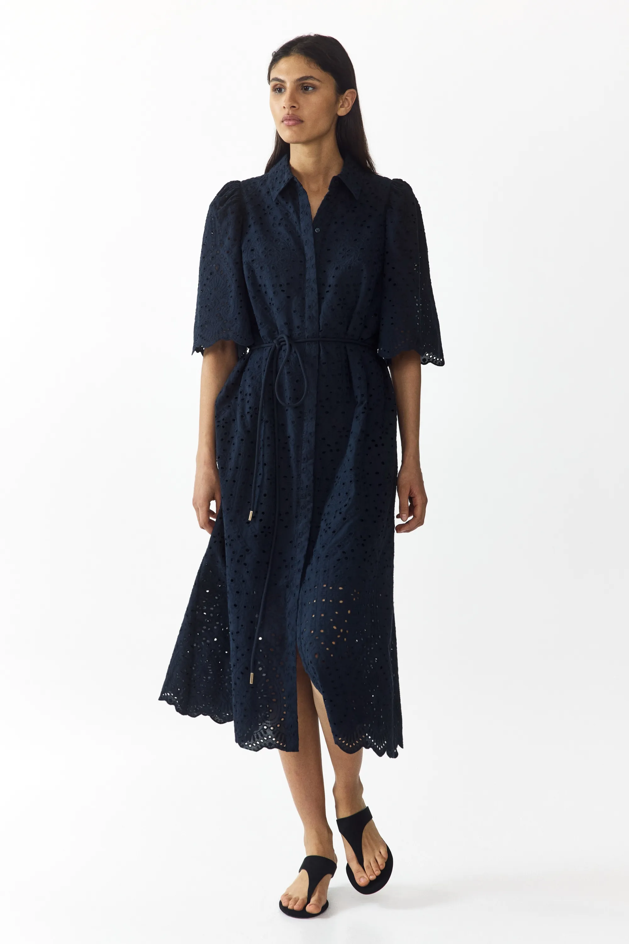 Robe chemise en coton avec broderie anglaise - Bleu marine
