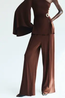 Pantalon large avec plis - Marron foncé — photo 1