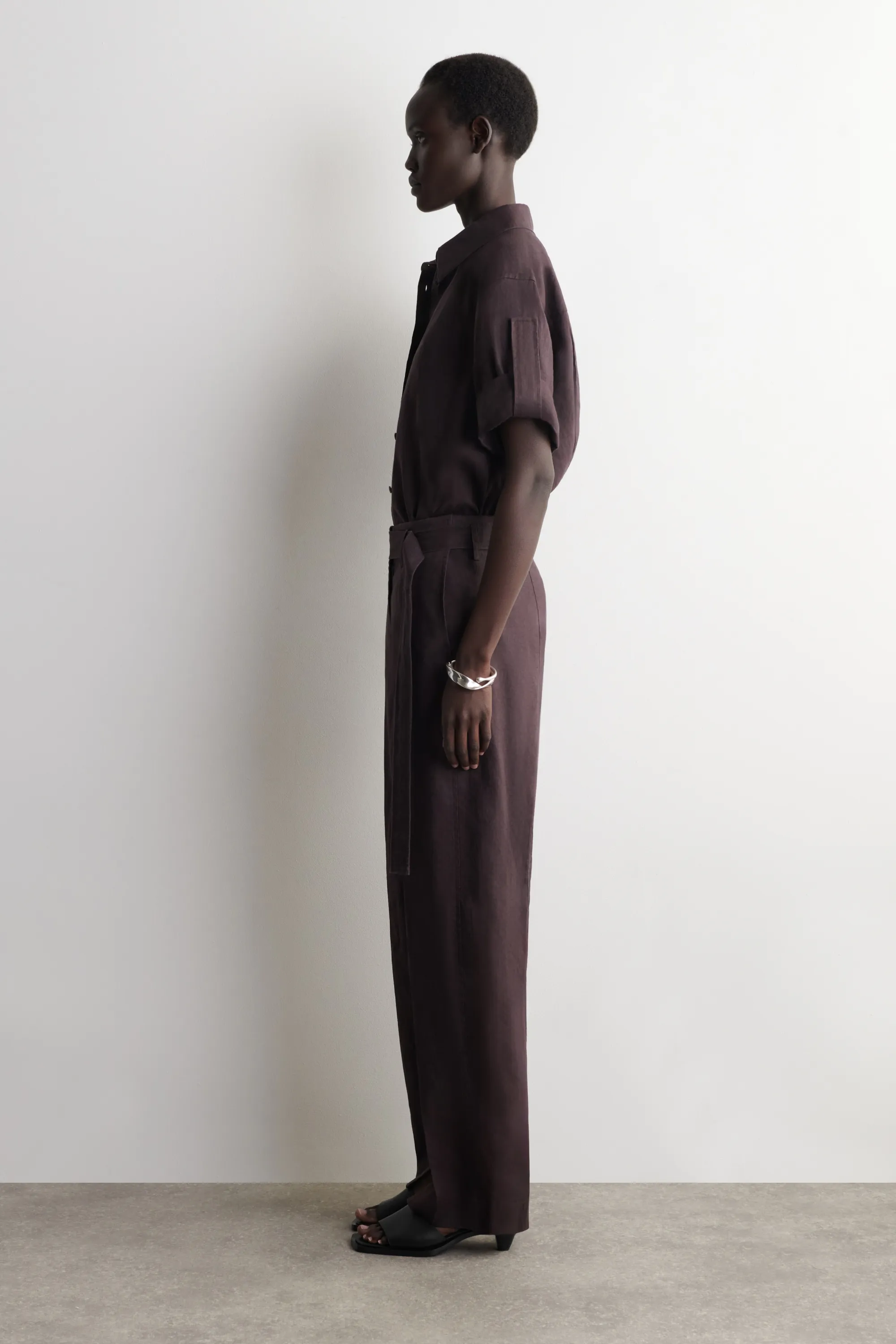 PANTALON BARREL CEINTURÉ EN LIN - BORDEAUX