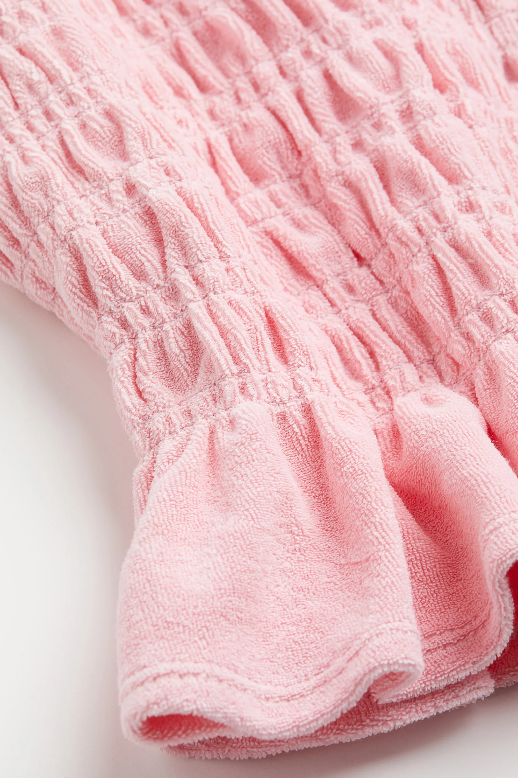 H&M+ Top en tissu éponge smocké avec bretelles fin - Rose clair