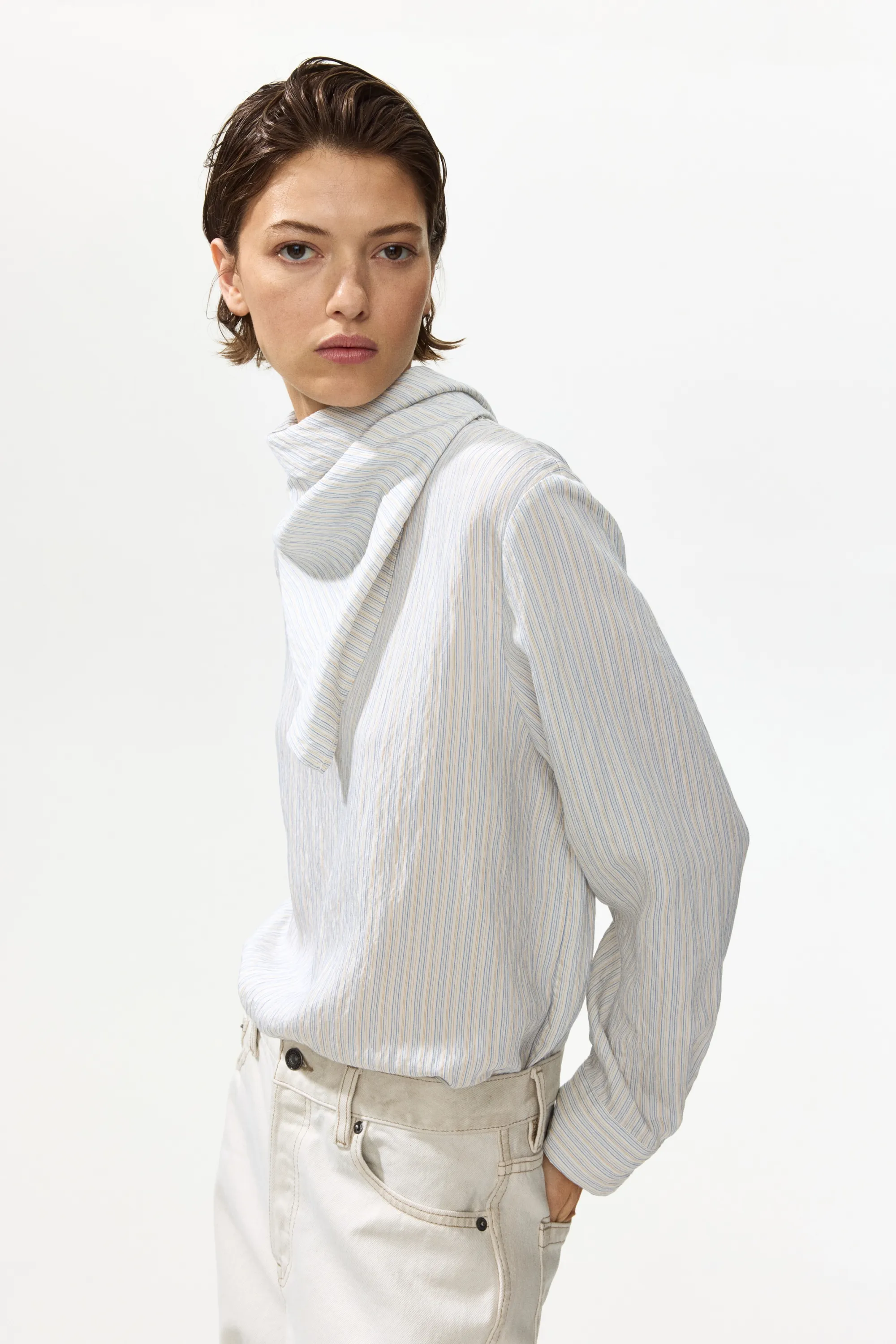 Blouse avec foulard - Bleu clair/rayé