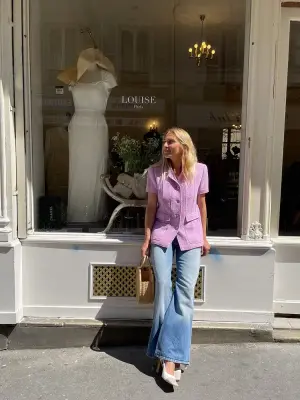 Sac panier en rotin tressé style seventies beige camel et poignées rondes — photo 4