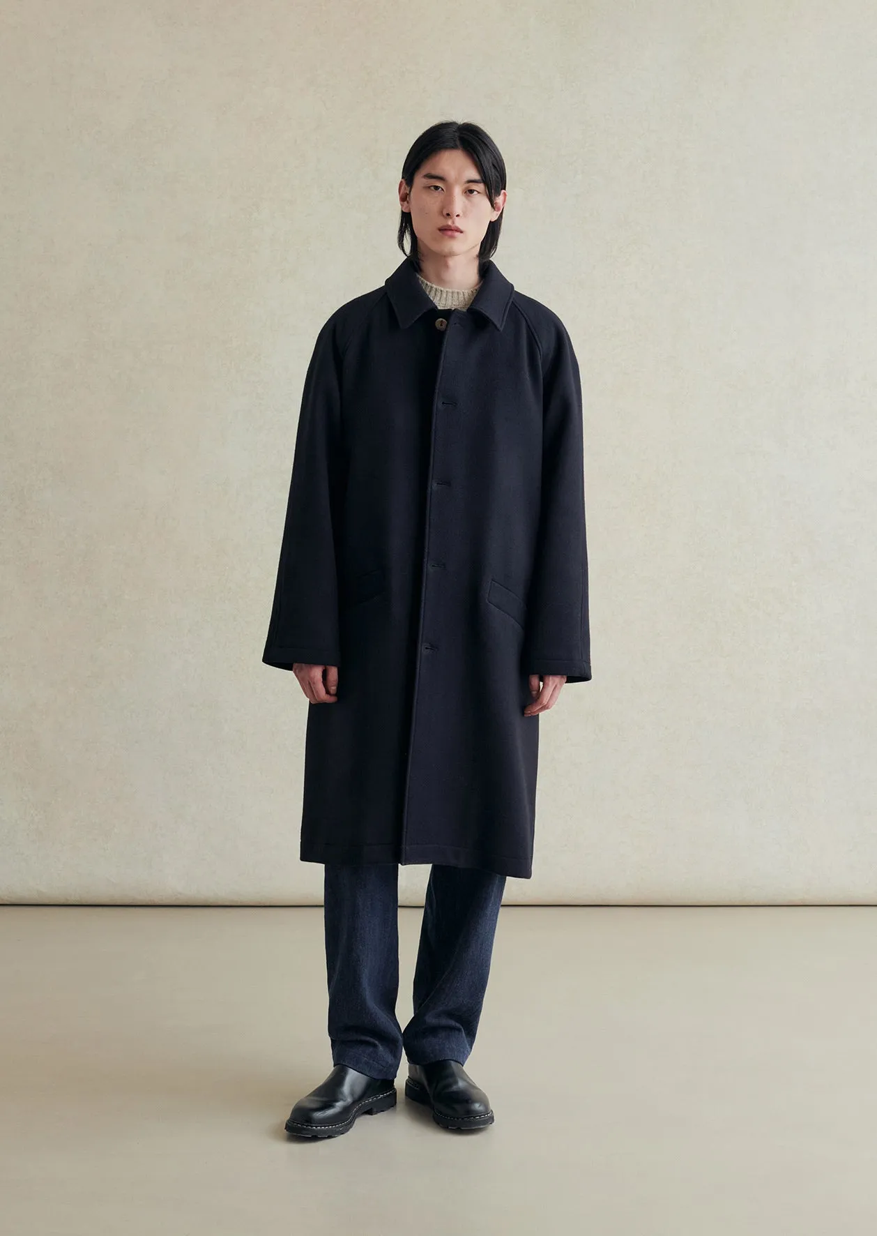 Parisian raglan coat