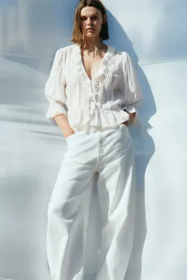 Blouse avec dentelle - Blanc — photo 1
