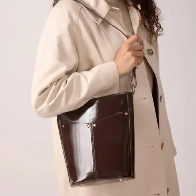 Sac Gabrielle Chocolat Vernis — photo 2