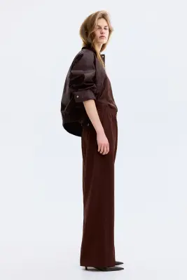 Pantalon avec plis - Marron — photo 2