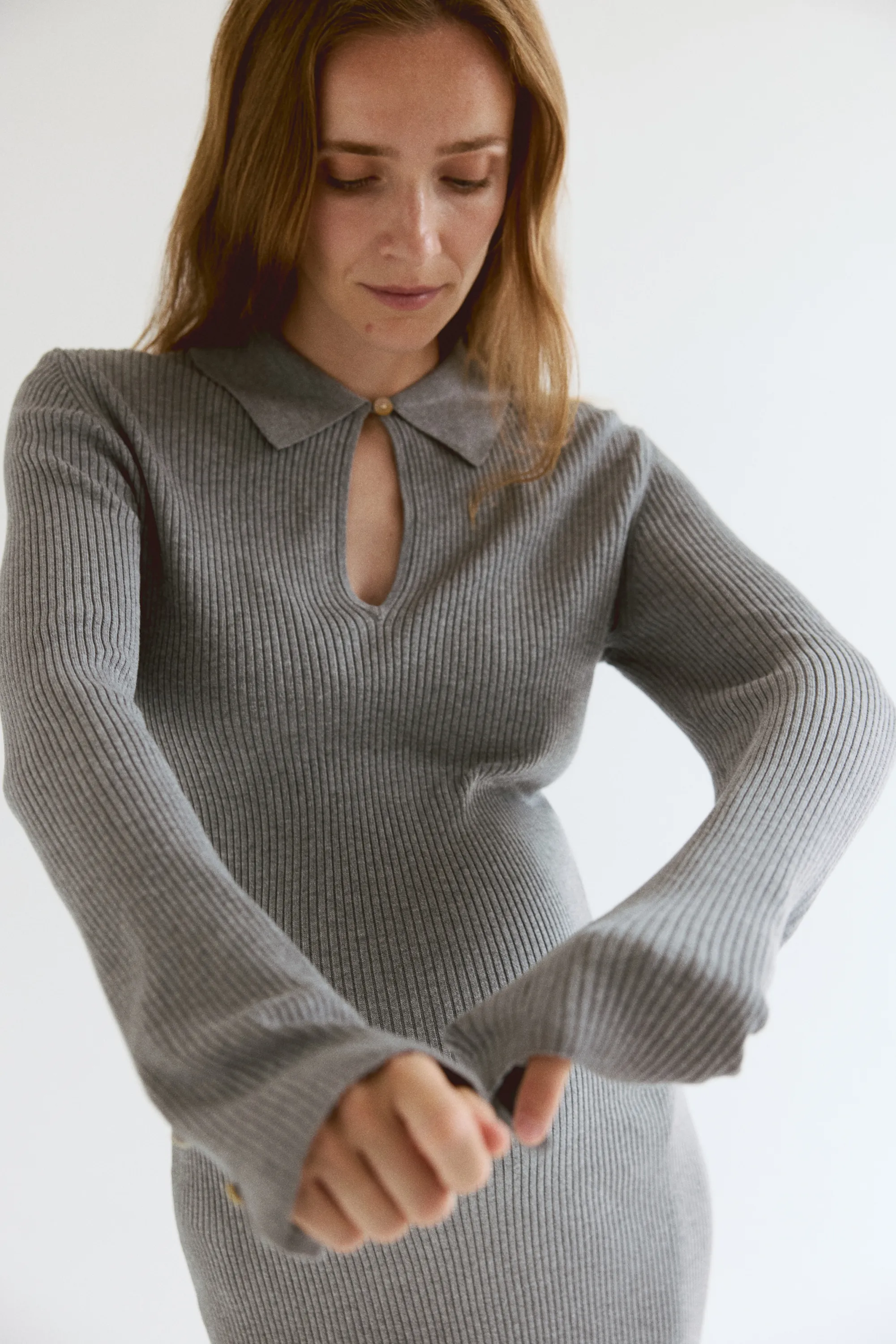 MAMA Robe en maille côtelée - Gris chiné