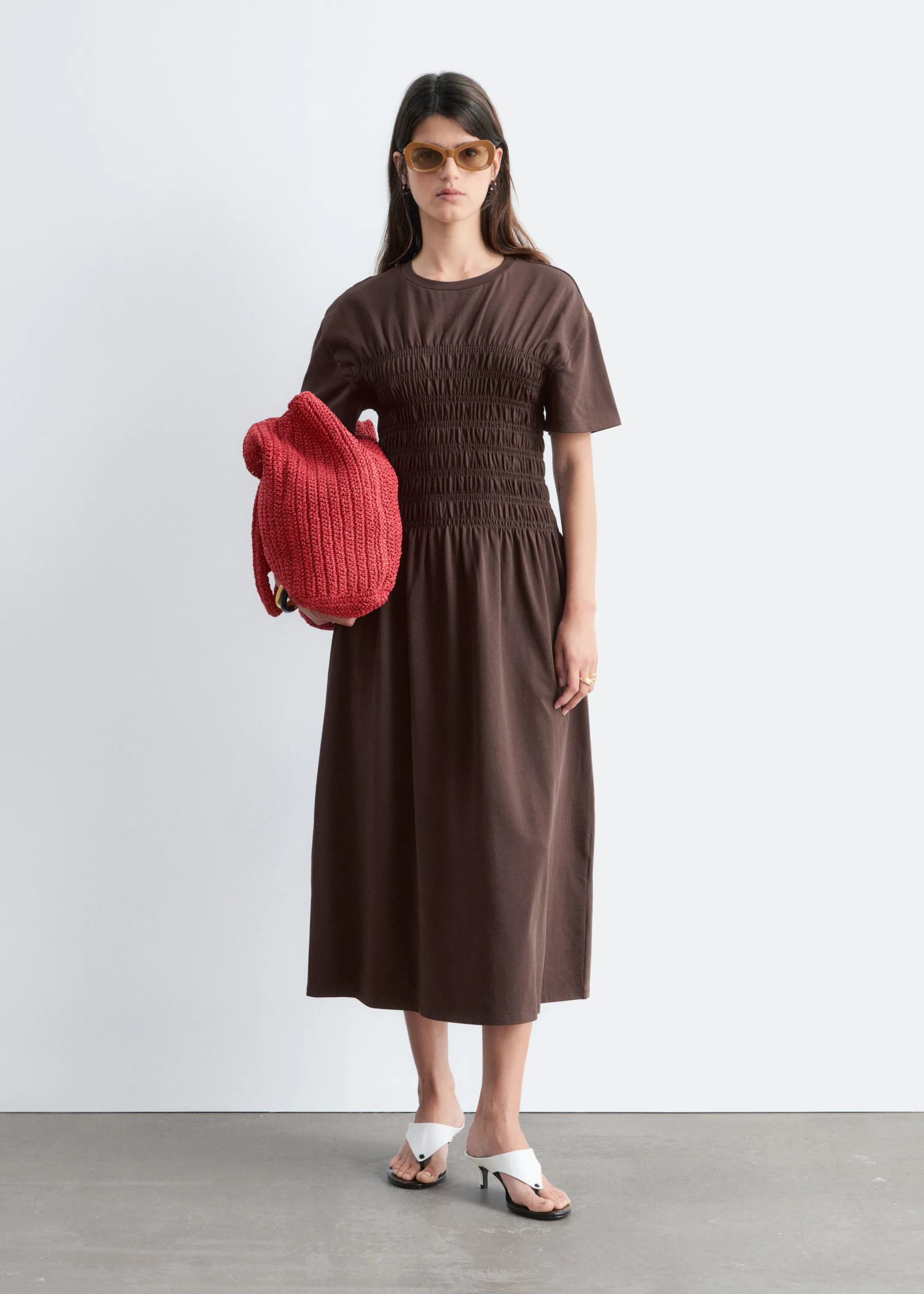 Robe midi à smocks - Marron foncé